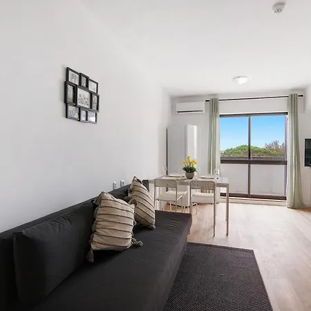The Oura Apartmán Albufeira